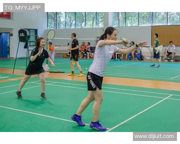 上海羽毛球队盯防策略分析及其在比赛中的成效探讨