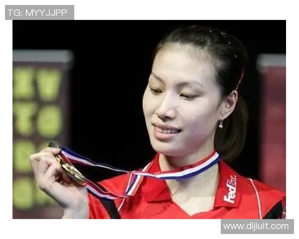 专访羽毛球女神周丽揭秘她成功背后的努力与坚持