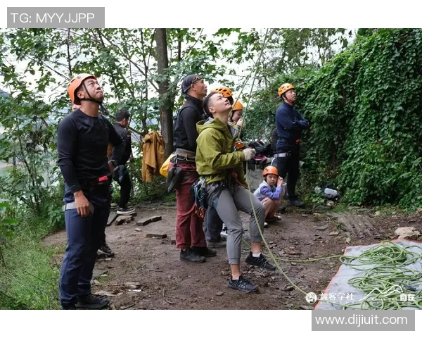 重庆攀岩队的奋斗历程与成长故事全景纪实